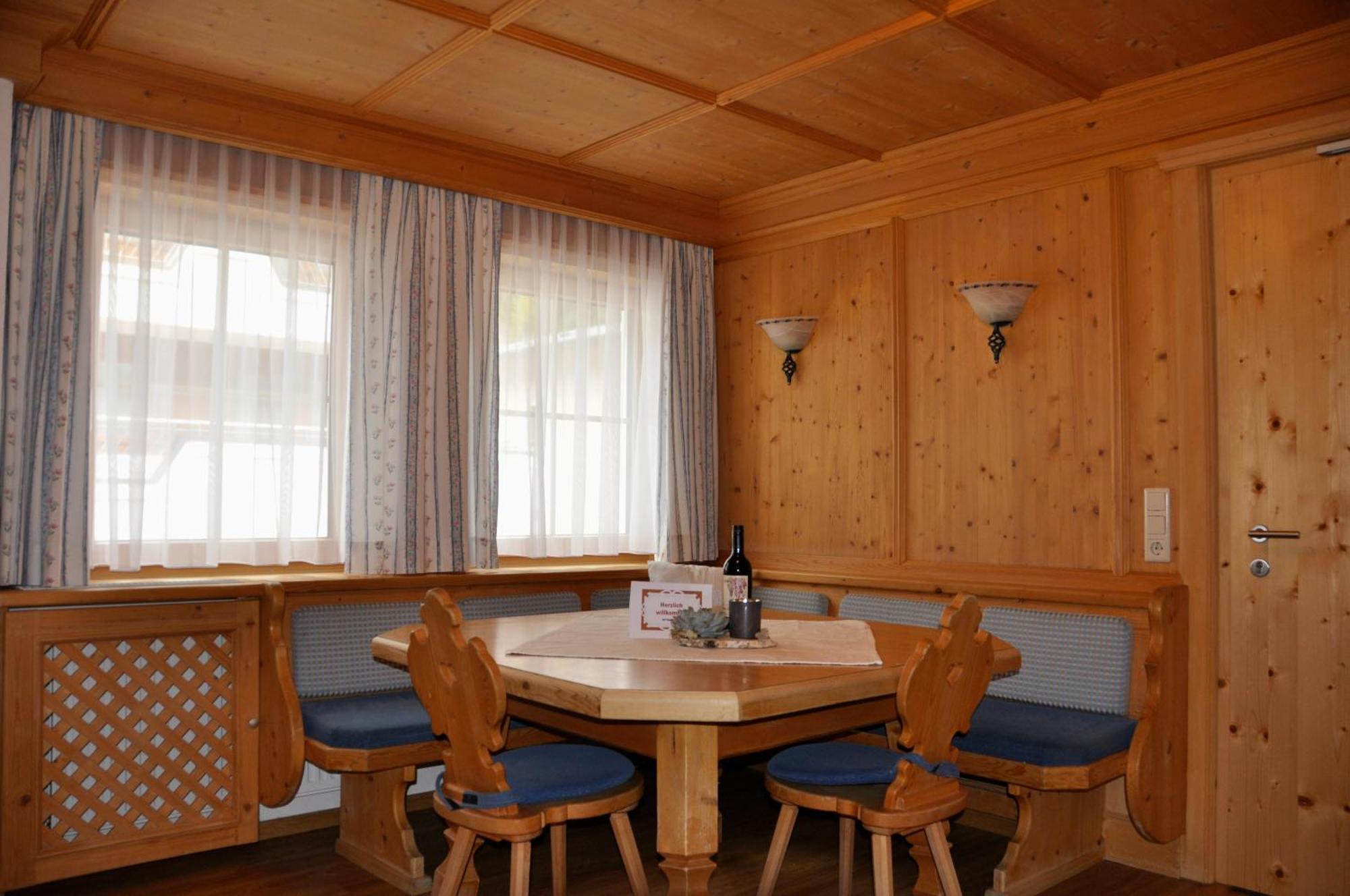 Saffretta Ferienwohnungen Ischgl Ngoại thất bức ảnh