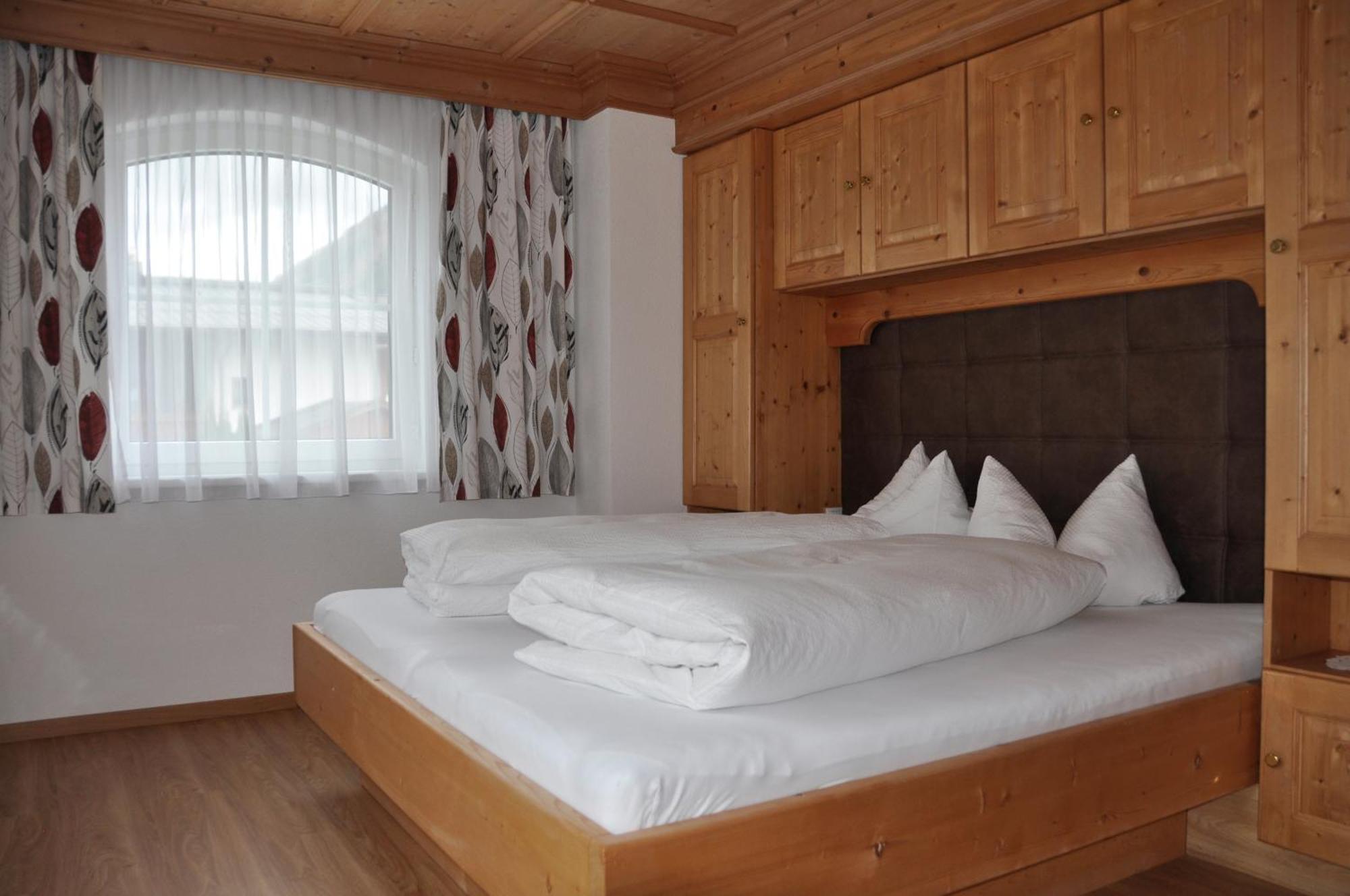 Saffretta Ferienwohnungen Ischgl Ngoại thất bức ảnh